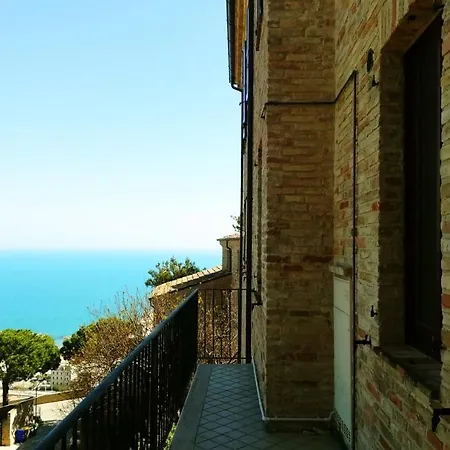 شقة Belvedere.....il Tuo Balcone Sul Mare كوبرا ماريتيما