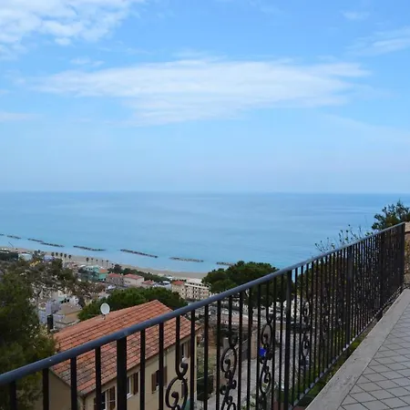 Belvedere.....il Tuo Balcone Sul Mare